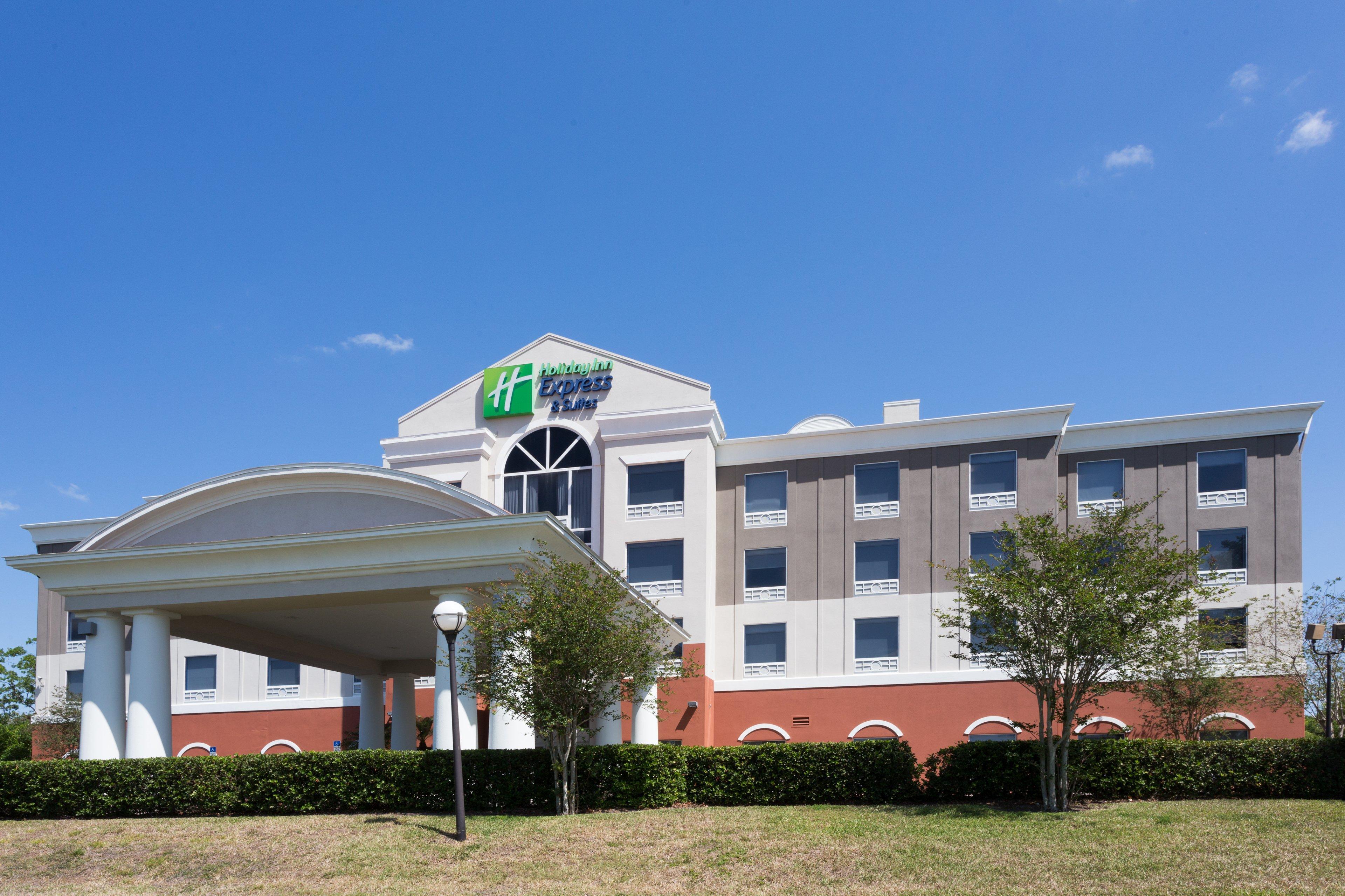 Holiday Inn Express Hotel & Suites Tampa-Fairgrounds-Casino By Ihg Mango Exterior photo