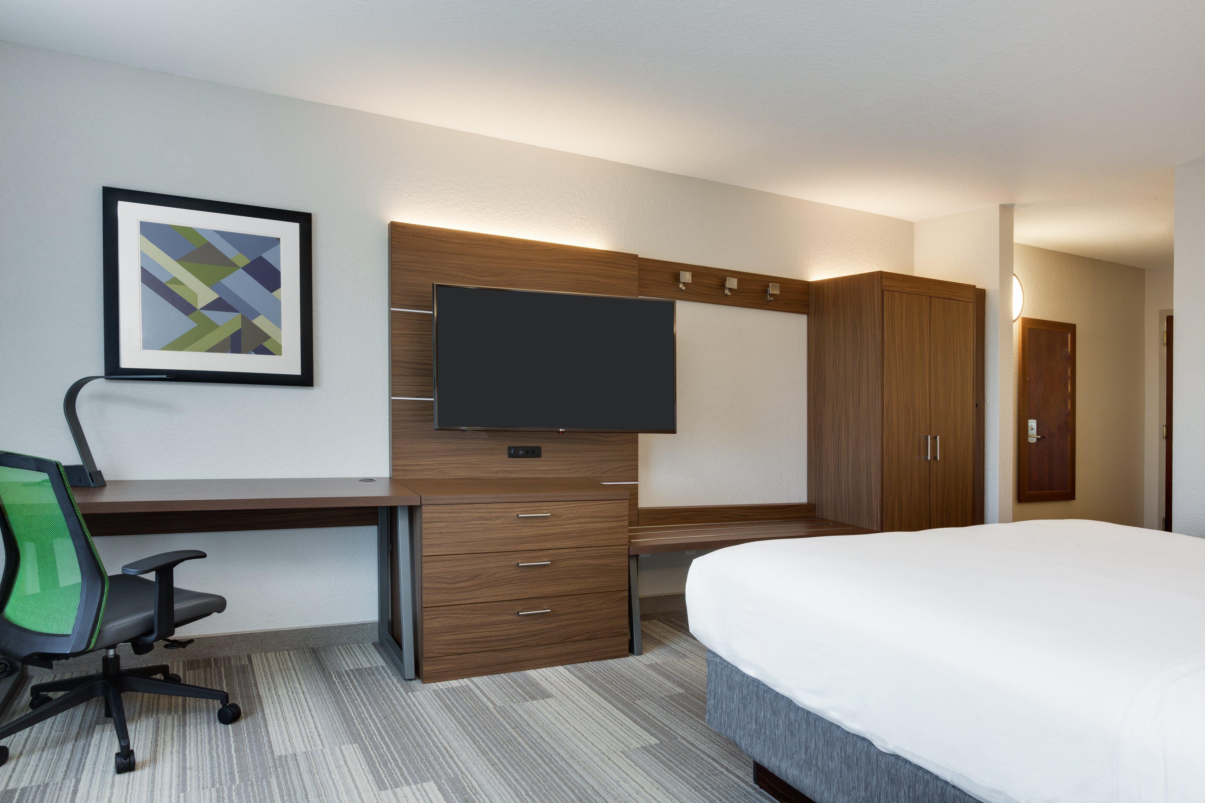 Holiday Inn Express Hotel & Suites Tampa-Fairgrounds-Casino By Ihg Mango Exterior photo