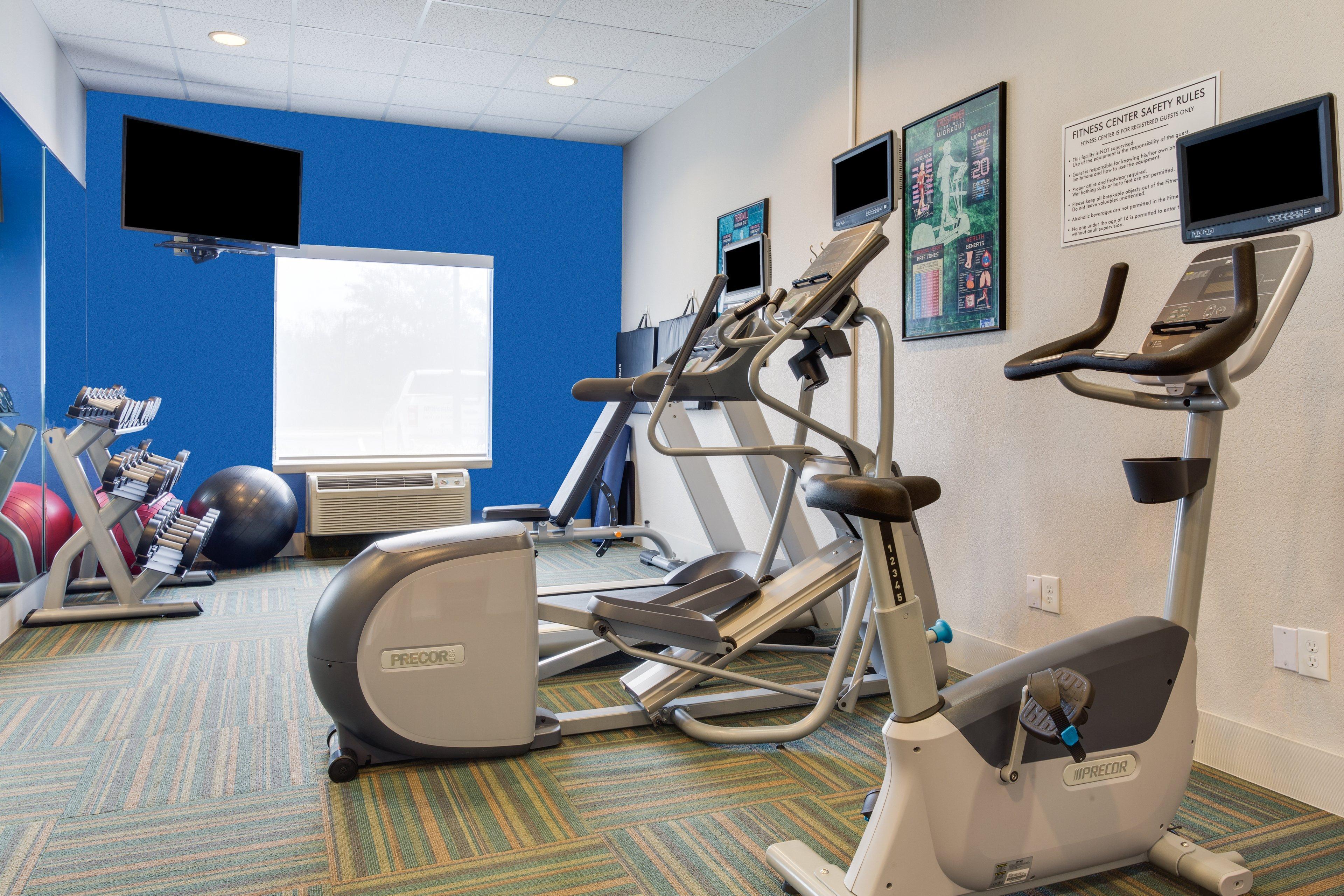 Holiday Inn Express Hotel & Suites Tampa-Fairgrounds-Casino By Ihg Mango Exterior photo